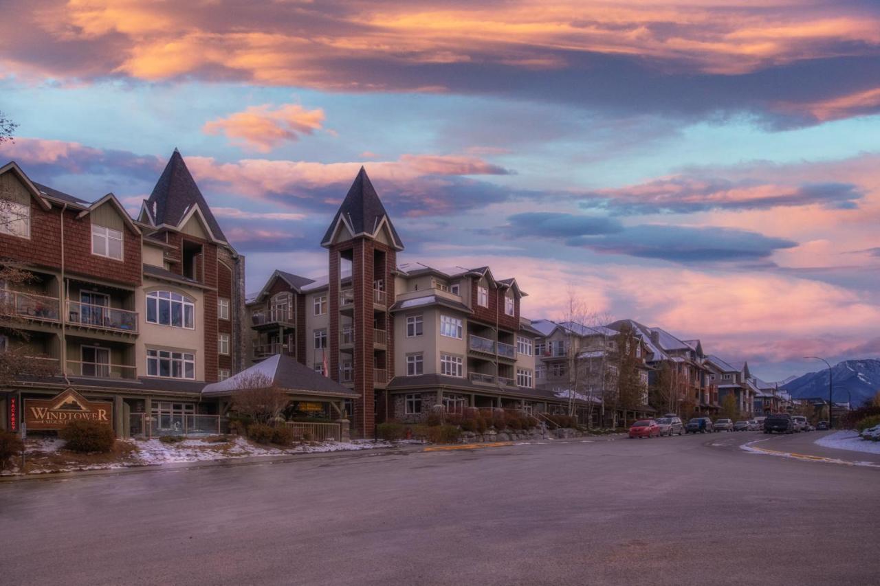 Mountain View 2 Bedroom Condo - Wt Top Floor-401 Canmore Exterior photo